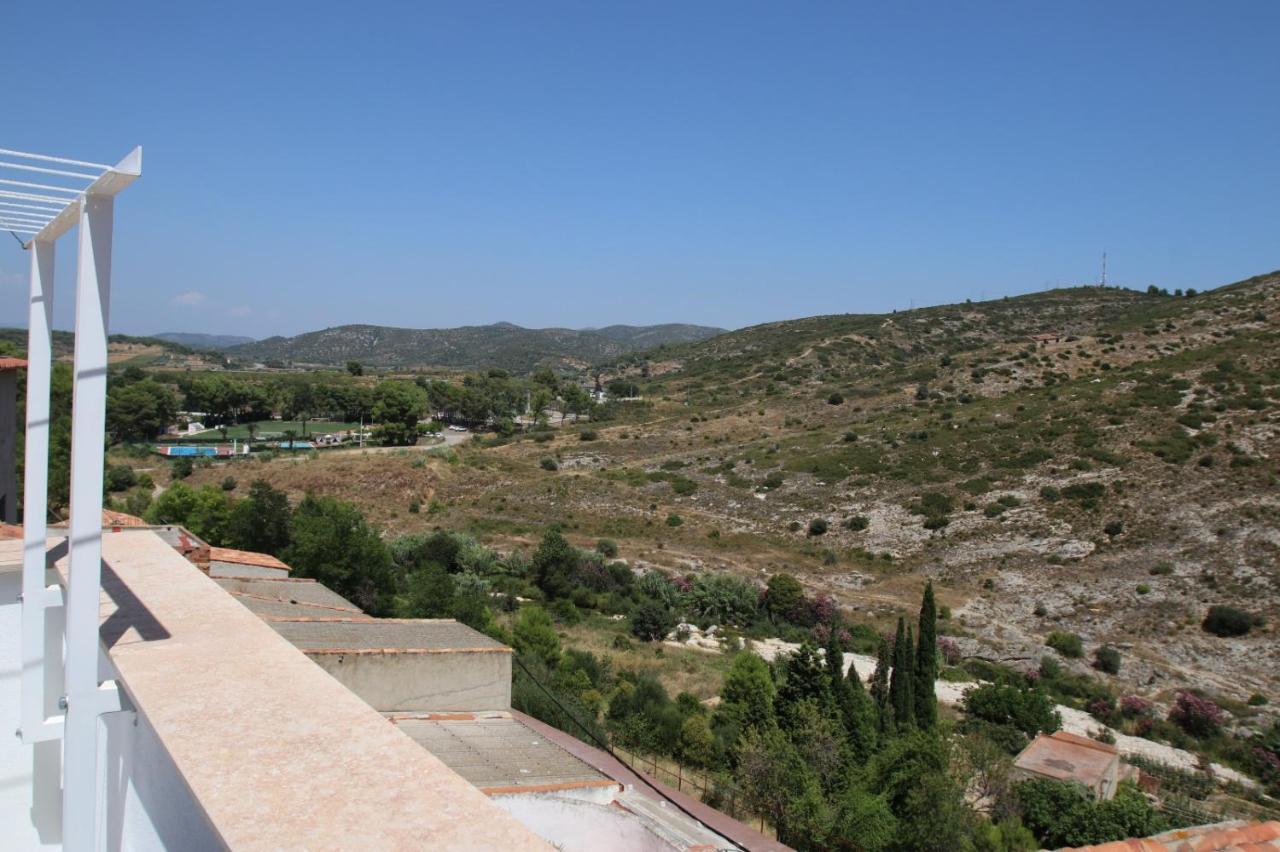 Un Moment, Casa Rural De 4 Estrellas Les Coves de Vinroma Dış mekan fotoğraf